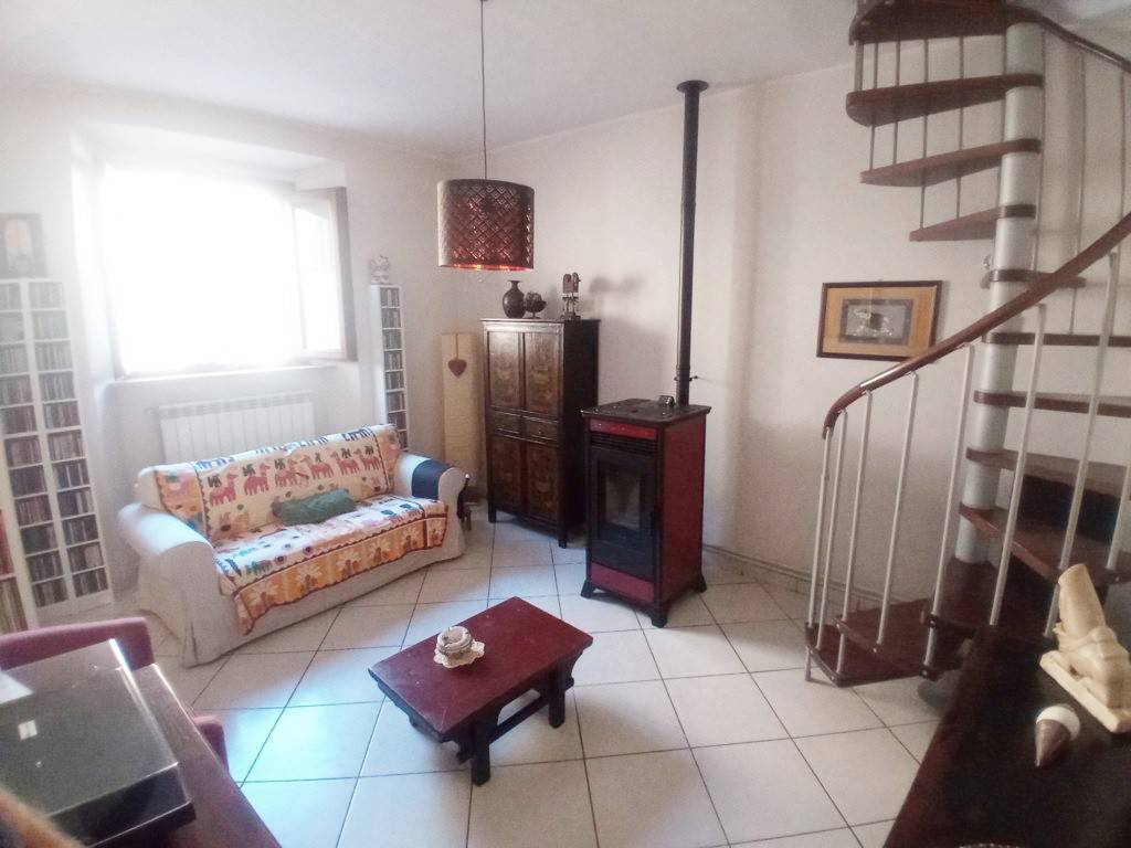 Villa a Avezzano in Via Fonterio - Foto 2