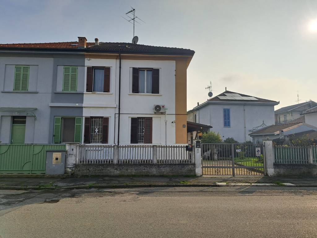 Casa indipendente a Alessandria in Via Giuseppe Viora, 10 - Foto 2