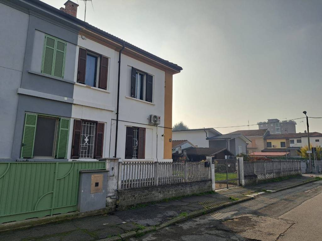 Casa indipendente a Alessandria in Via Giuseppe Viora, 10 - Foto 3