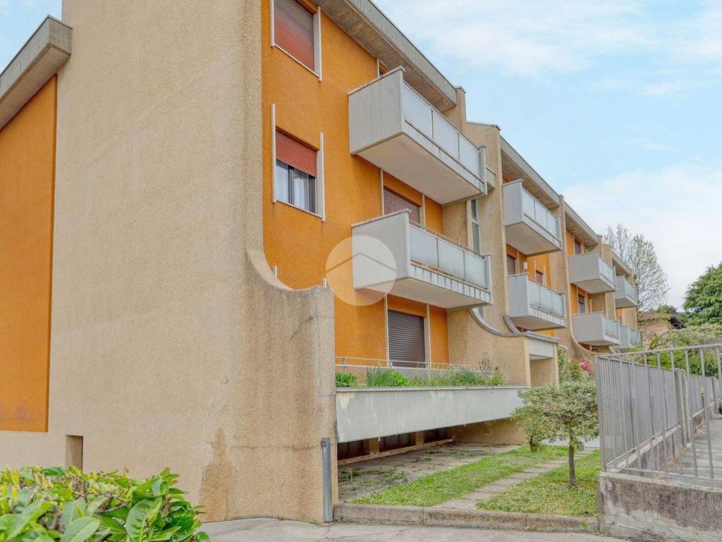 Appartamento a Olgiate olona in Via Ortigara, 7 - Foto 4