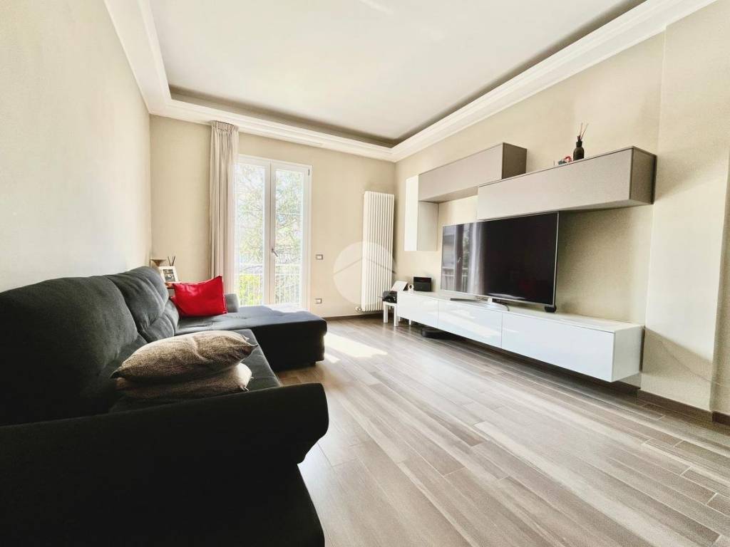 Villa a Rimini in Via del Tulipano - Foto 2