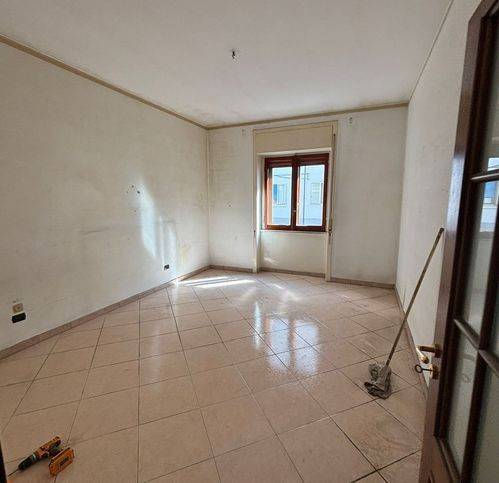 Appartamento a Salerno in Via Umberto Zanotti Bianco 102 - Foto 4