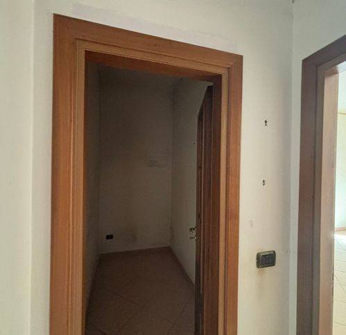 Appartamento a Salerno in Via Umberto Zanotti Bianco 102 - Foto 5