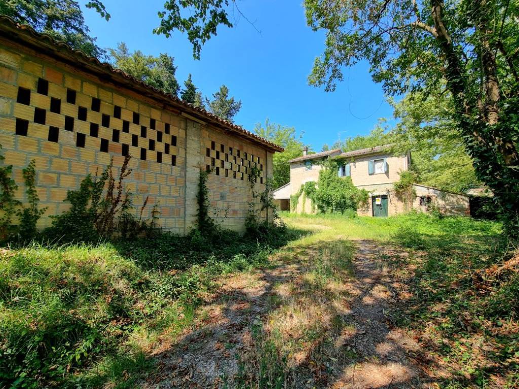 Rustico / casale a Pesaro in Strada della Torraccia - Foto 4
