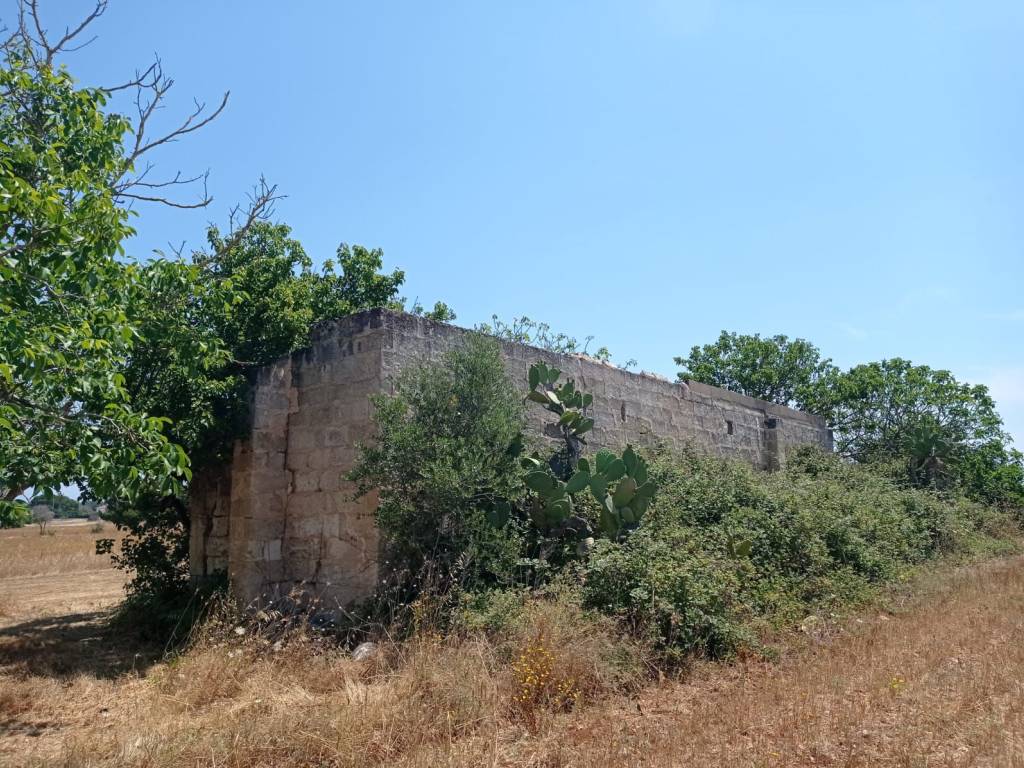 Terreno a Andrano in Ctr Macube - Foto 4