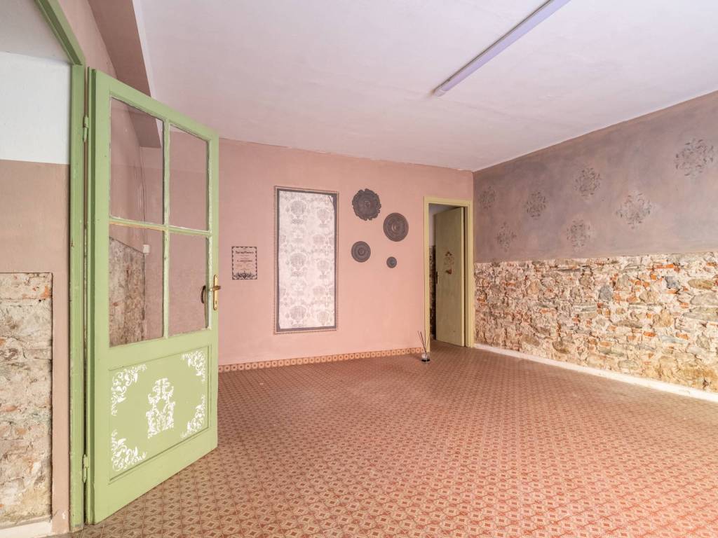 Immobile a San giuliano terme in Via Statale Abetone, 186 - Foto 3