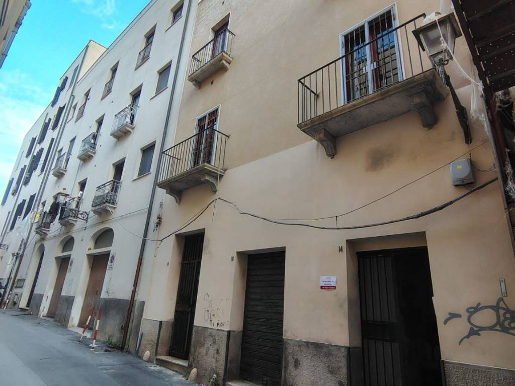 Palazzo / stabile a Trapani in Via Poeta Calvino, 14 - Foto 2