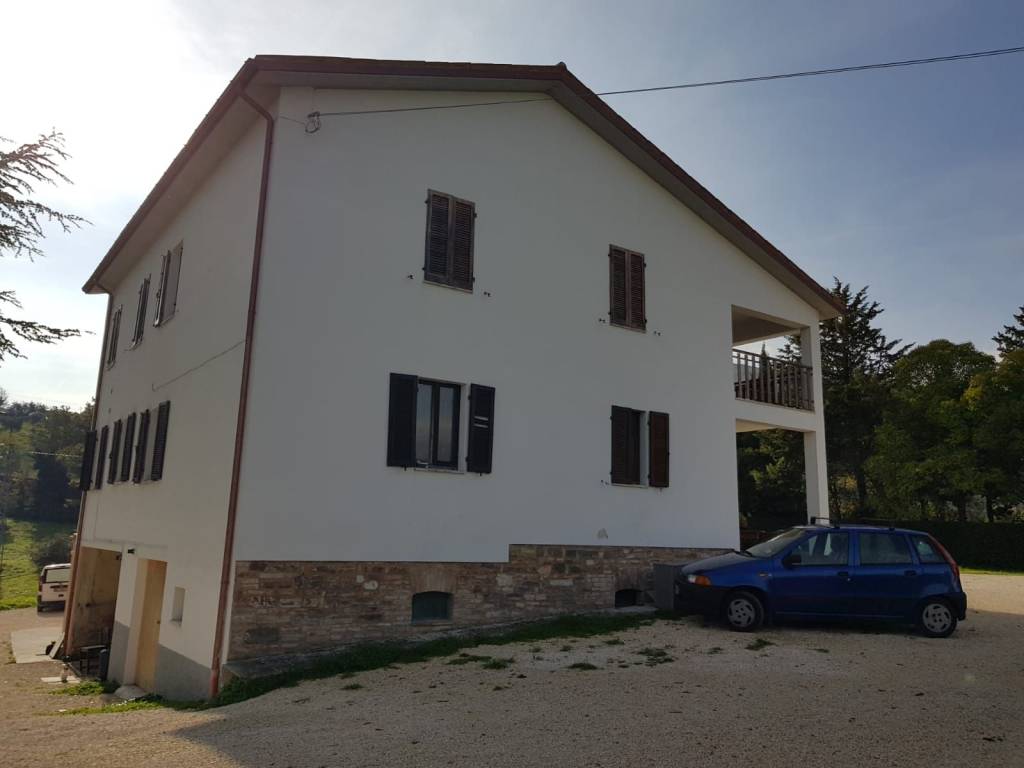 Appartamento a San severino marche in Via Castello al Monte - Foto 2