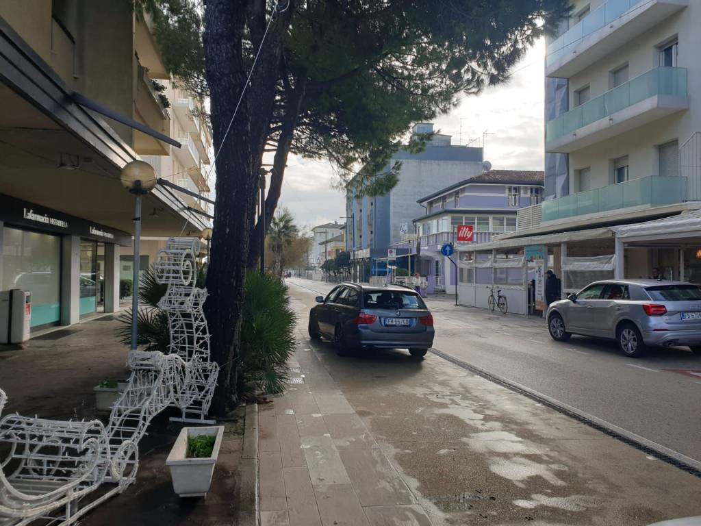 Immobile a Rimini in Viale Porto Palos - Foto 5