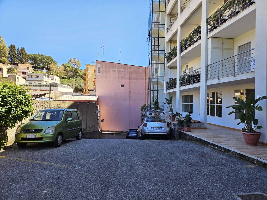 Box / garage a Messina in Via Eminario Estivo, 22 - Foto 3