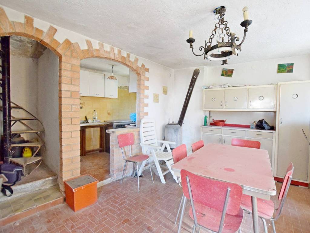 Casa indipendente a Monastero di vasco in Via Bertolini Soprani, 28 - Foto 2