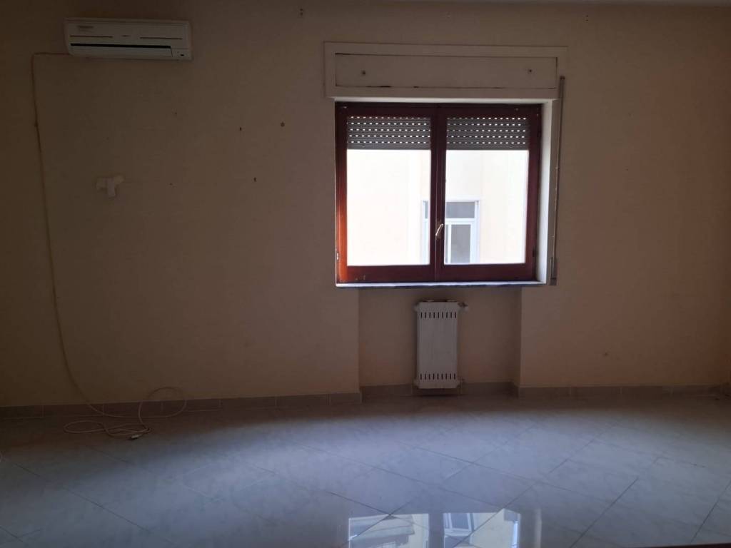 Appartamento a Casapulla in Via Salvo D'Acquisto - Foto 3