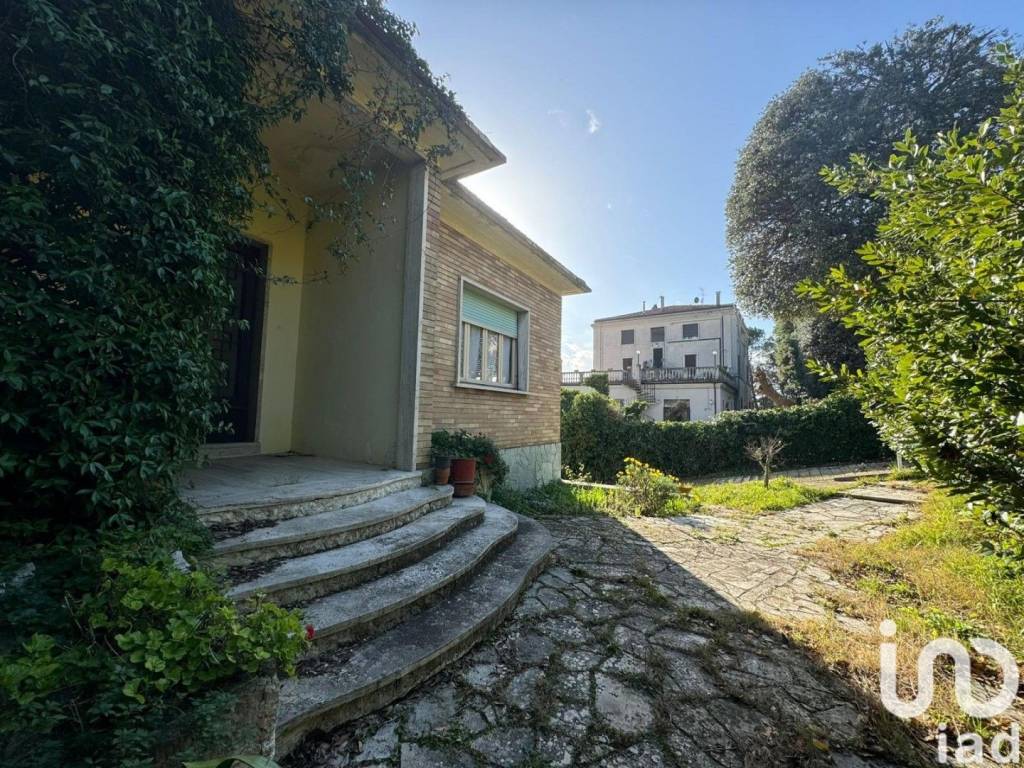 Villa a Osimo in Via Foro Boario - Foto 5