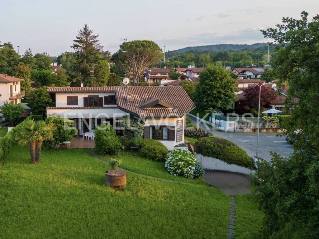 Villa a Castelletto sopra ticino in Via Riale, 1 - Foto 2