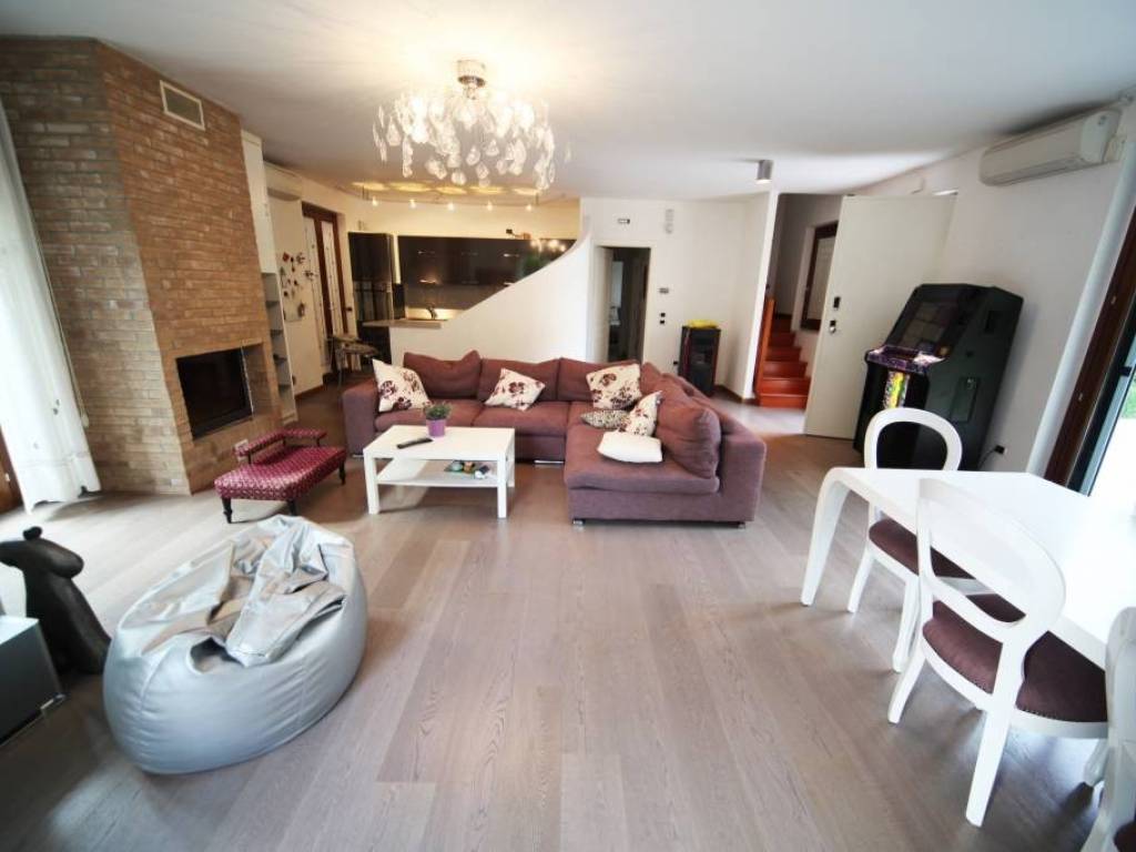 Villa a San benedetto del tronto in Via Amilcare Ponchielli, 22 - Foto 3