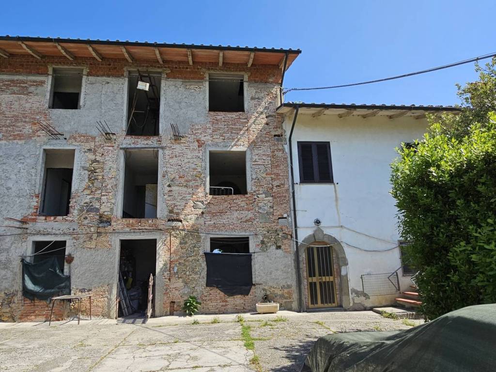 Casa indipendente a Porcari in Via Leccio - Foto 3
