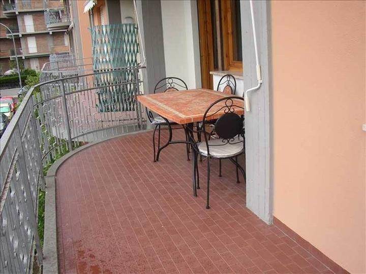 Appartamento a Follonica in Via Calabria, 18 - Foto 2