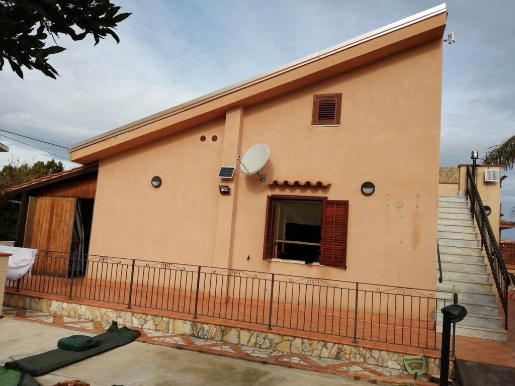 Villa a Campofelice di roccella in Via Positano, 4 - Foto 3