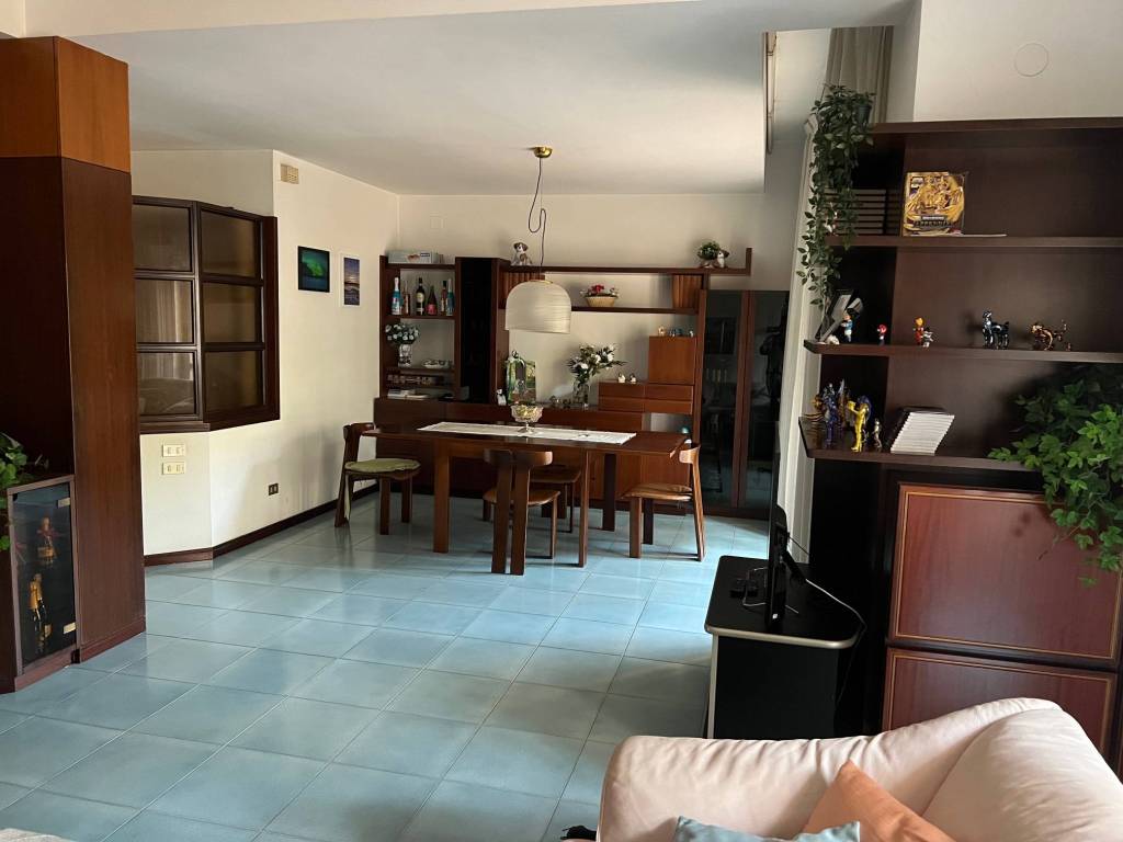 Appartamento a Salerno in Via Giovanni Plateario - Foto 4