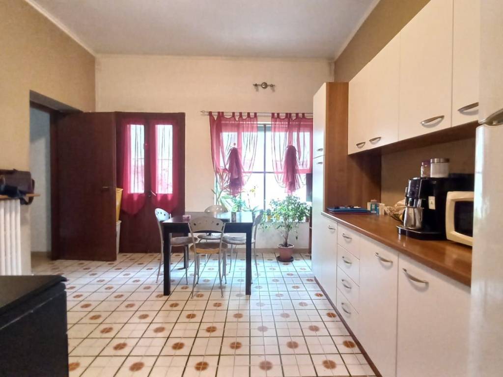 Villa a Casale monferrato in Corso Duca d'Aosta, 27 - Foto 2
