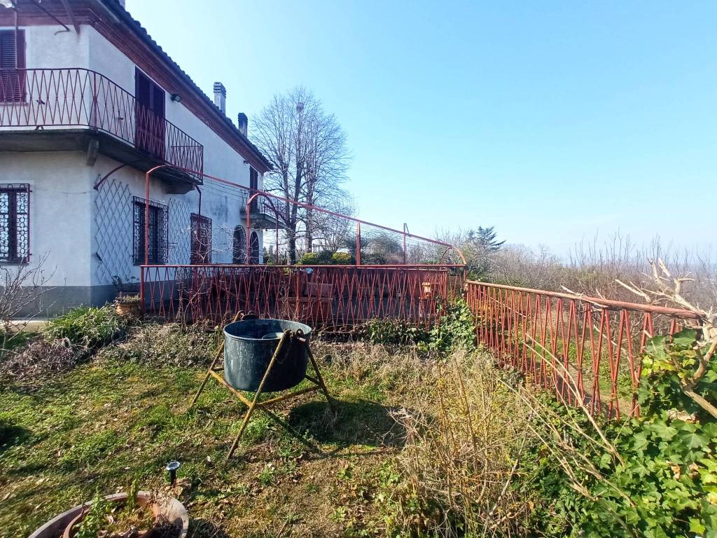 Casa indipendente a Asti in Strada Serra di Vallarone, 120 - Foto 3
