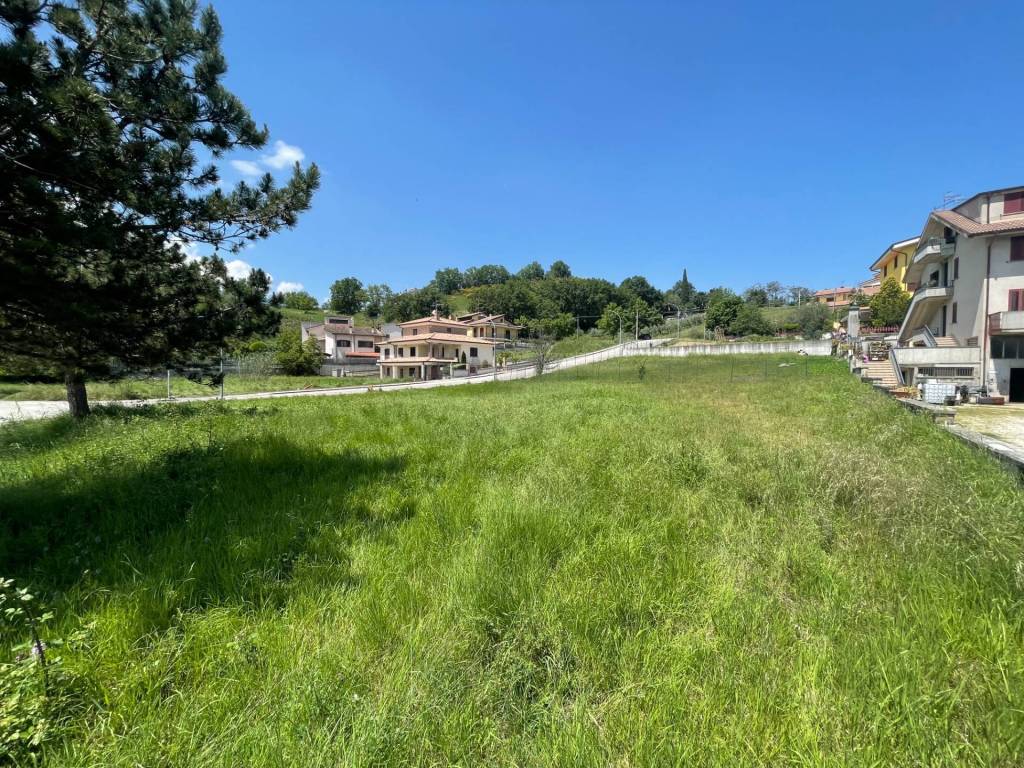 Terreno a Torricella sicura in Torricella Sicura (TE) - Foto 2