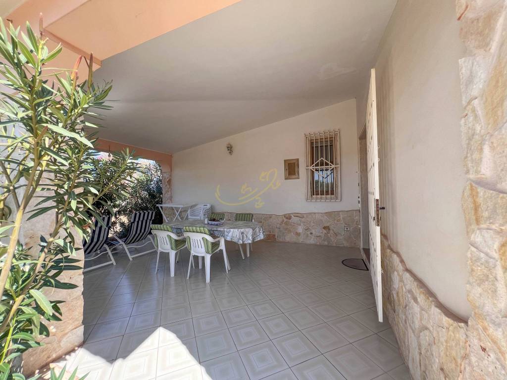 Villa a Carovigno in STRADA PROVINCIALE 37 - Foto 4