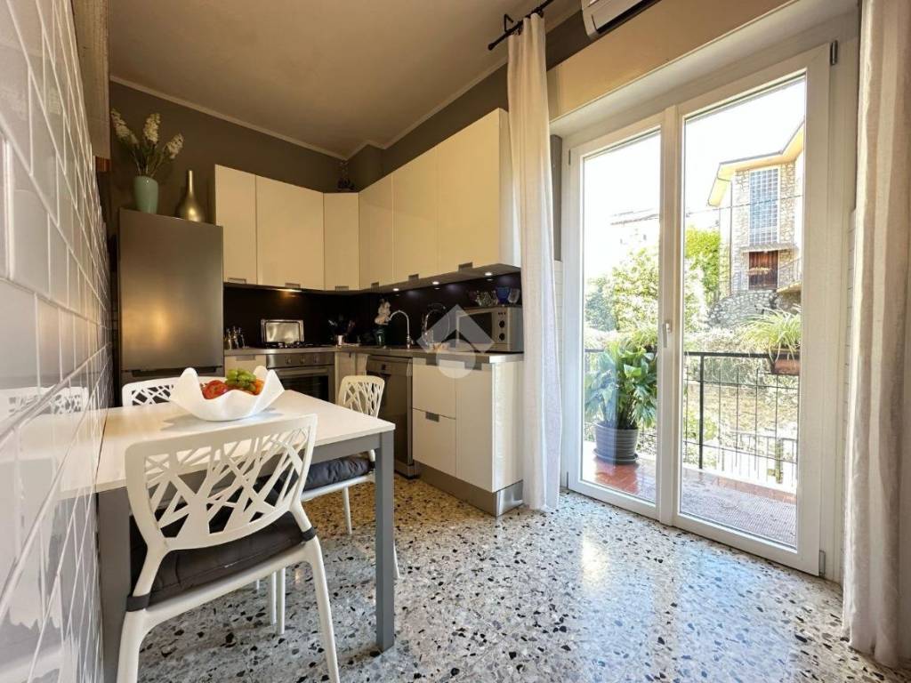 Appartamento a La spezia in Via Luigi Aragone, 37 - Foto 2