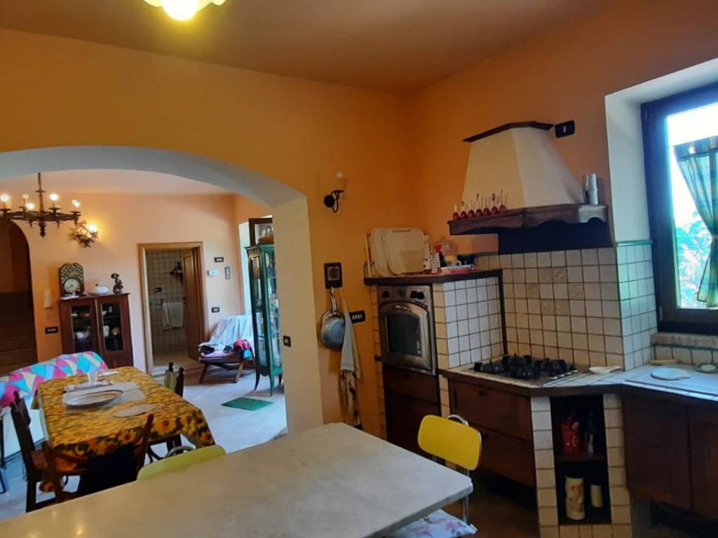 Casa indipendente a Frasso telesino in Via Castagnola - Foto 4