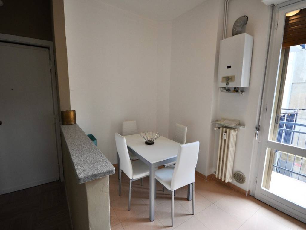 Appartamento a Novara in Largo Cesare Balbo - Foto 3