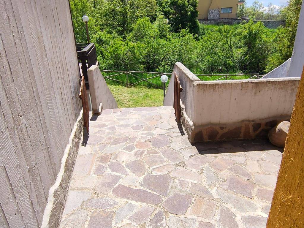 Appartamento a Rocca di cambio in Via Gran Sasso - Foto 5
