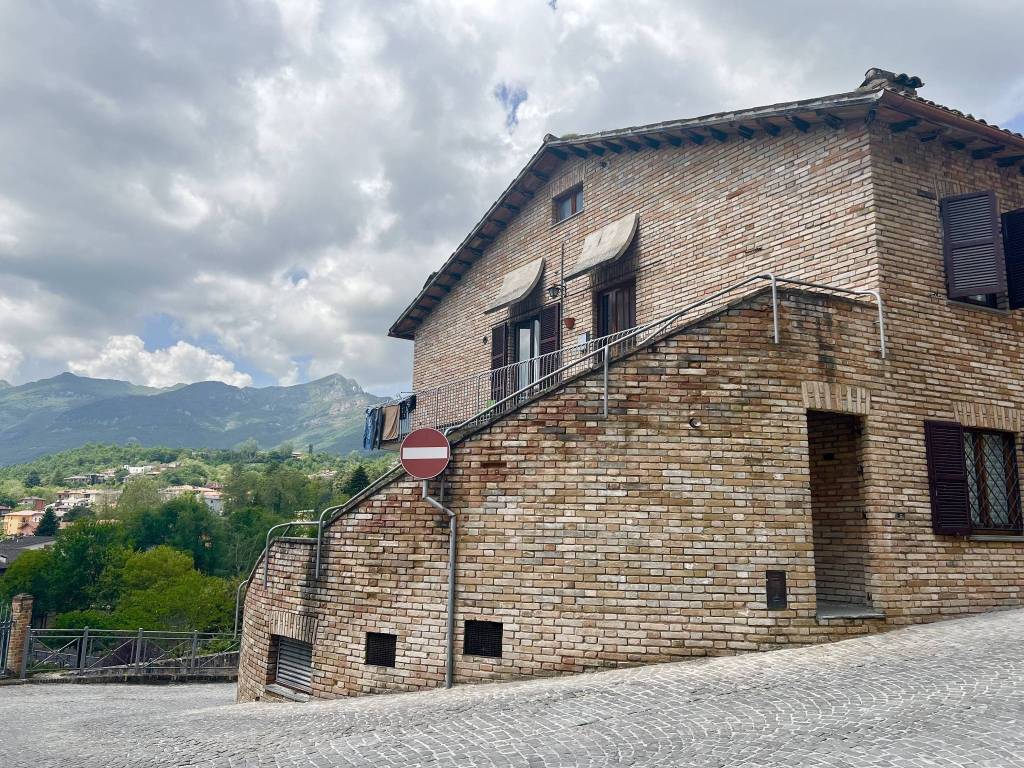 Appartamento a Sarnano in Via Bruno Buozzi - Foto 4