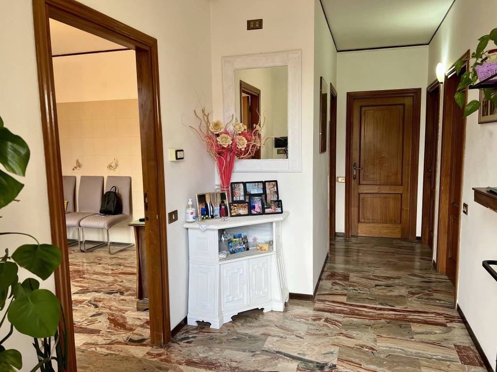 Appartamento a Sarnano in Via Bruno Buozzi - Foto 5
