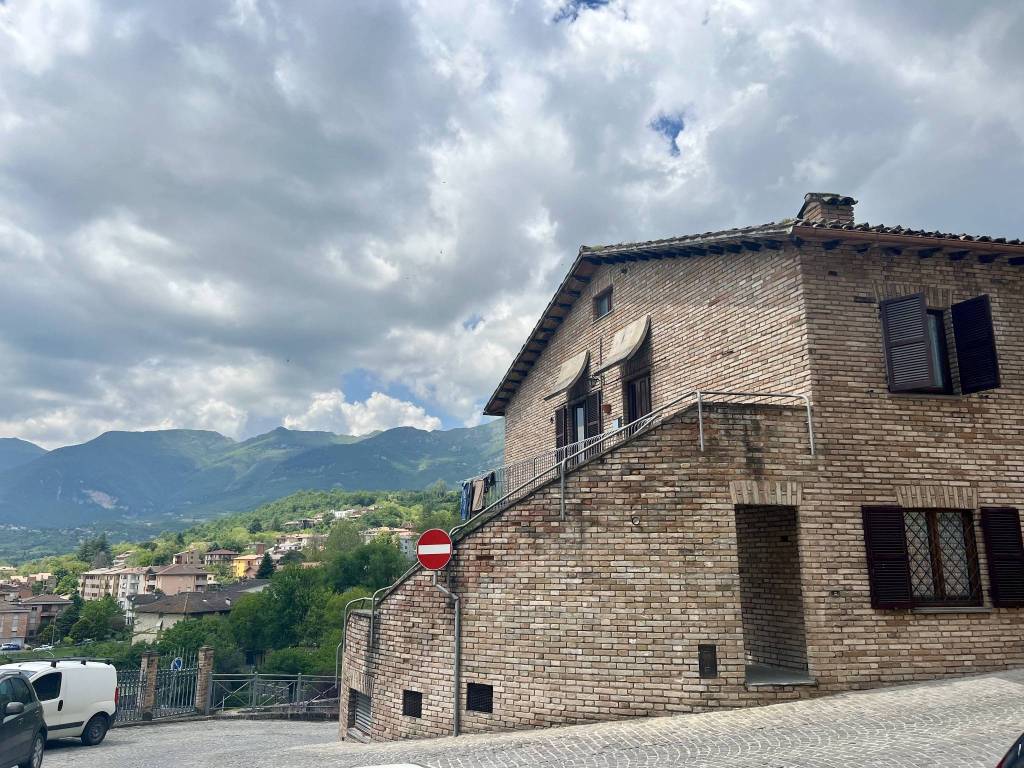 Appartamento a Sarnano in Via Bruno Buozzi - Foto 4