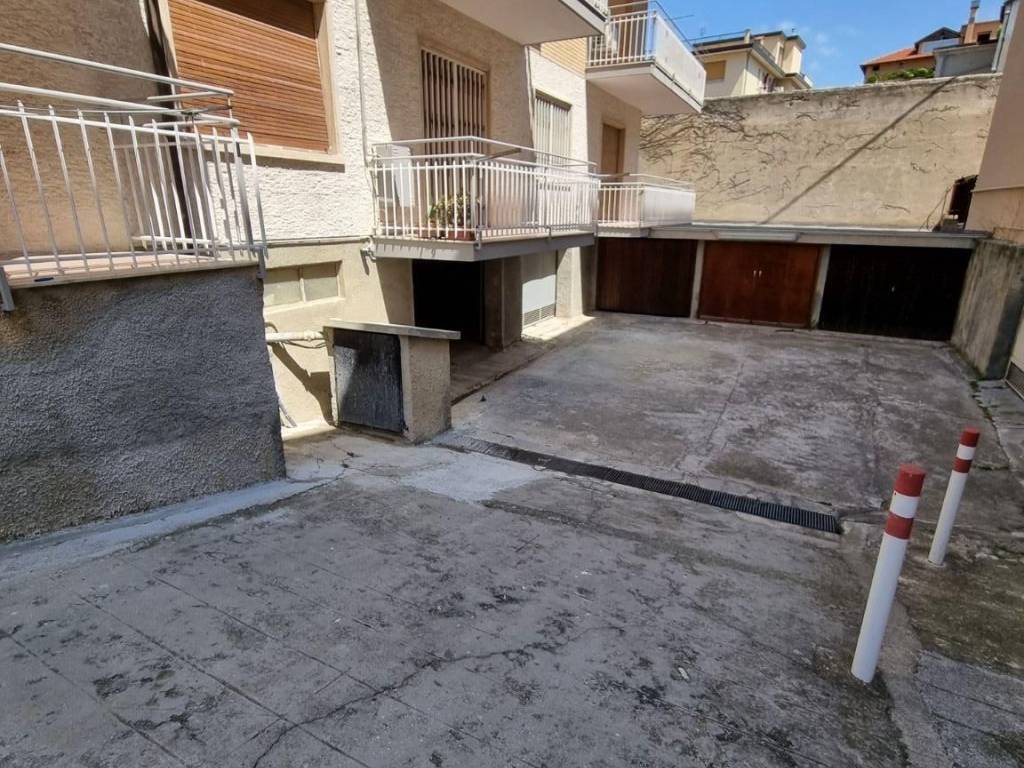 Box / garage a Spotorno in Via Foce - Foto 3