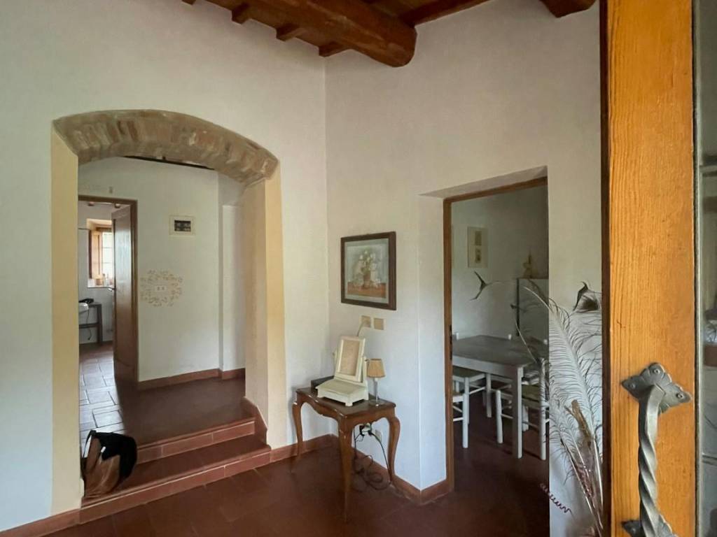 Appartamento a Montevarchi in Via Pestello Campagna Montassino - Foto 5