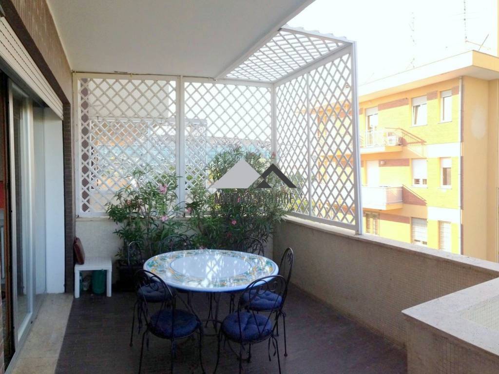 Appartamento a Riccione in Viale Maria Ceccarini - Foto 2