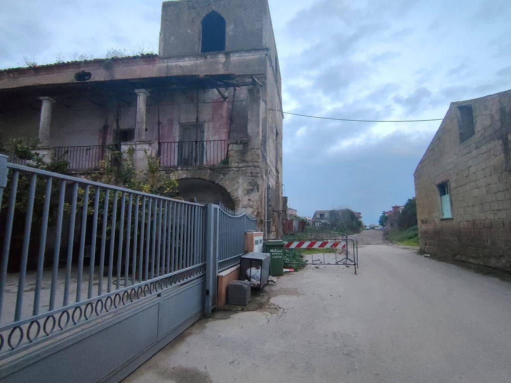 Casa indipendente a Caivano in Via Aldo Moro 1 - Foto 3
