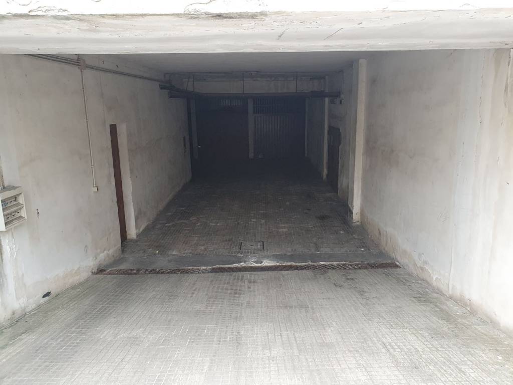 Box / garage a Lecce in Area Residenziale Borgo Pace Università-Borgo Pace - Foto 3