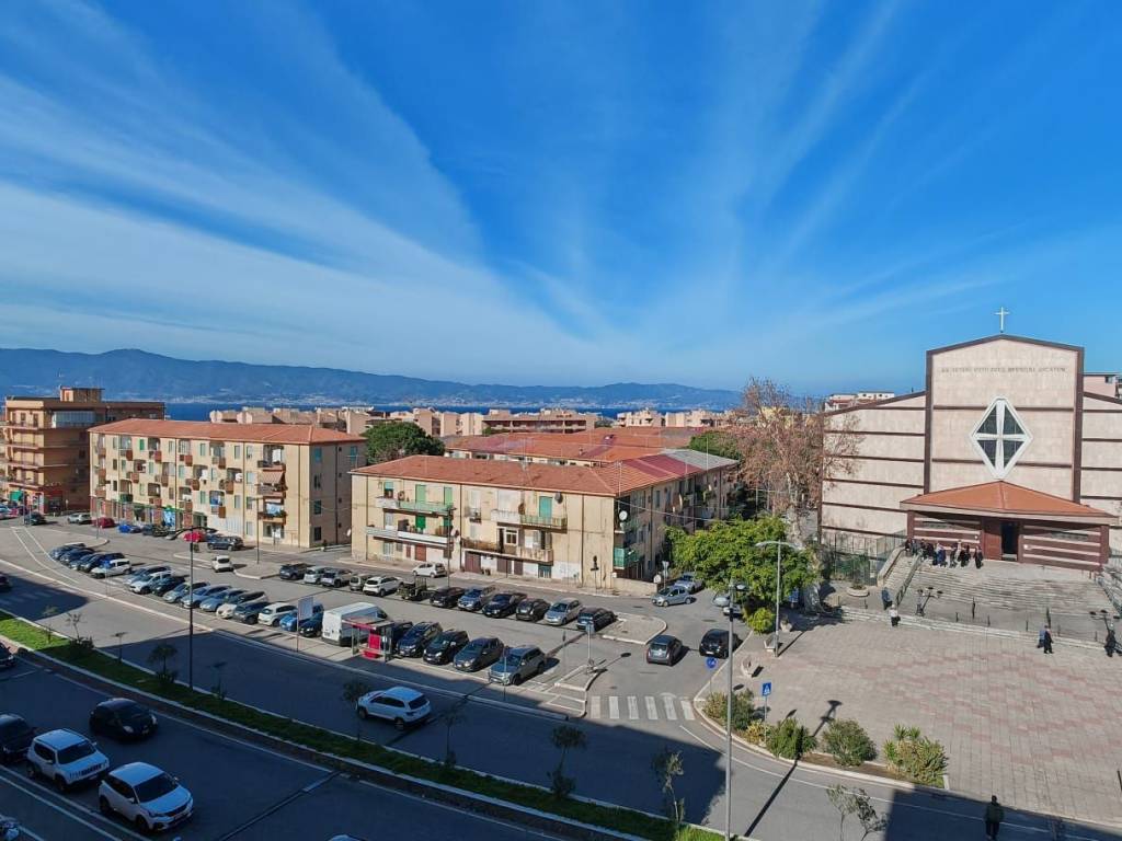 Appartamento a Reggio calabria in Viale della Libertà - Foto 2