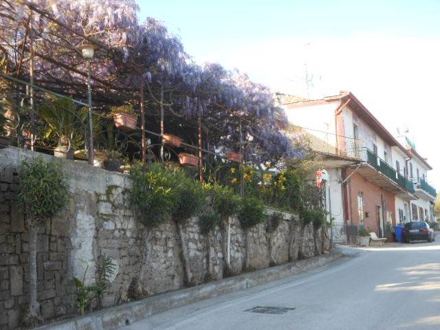 Casa indipendente a Presenzano in Via Comunale - Foto 2