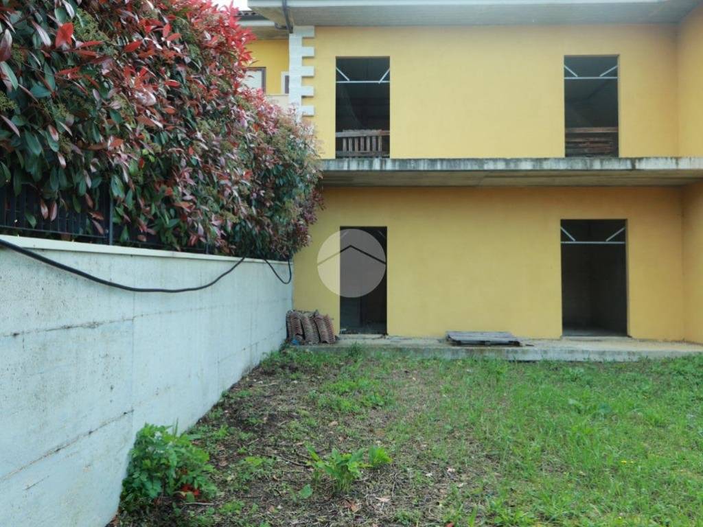 Villetta a schiera a Casalincontrada in Via Coppelli - Foto 2