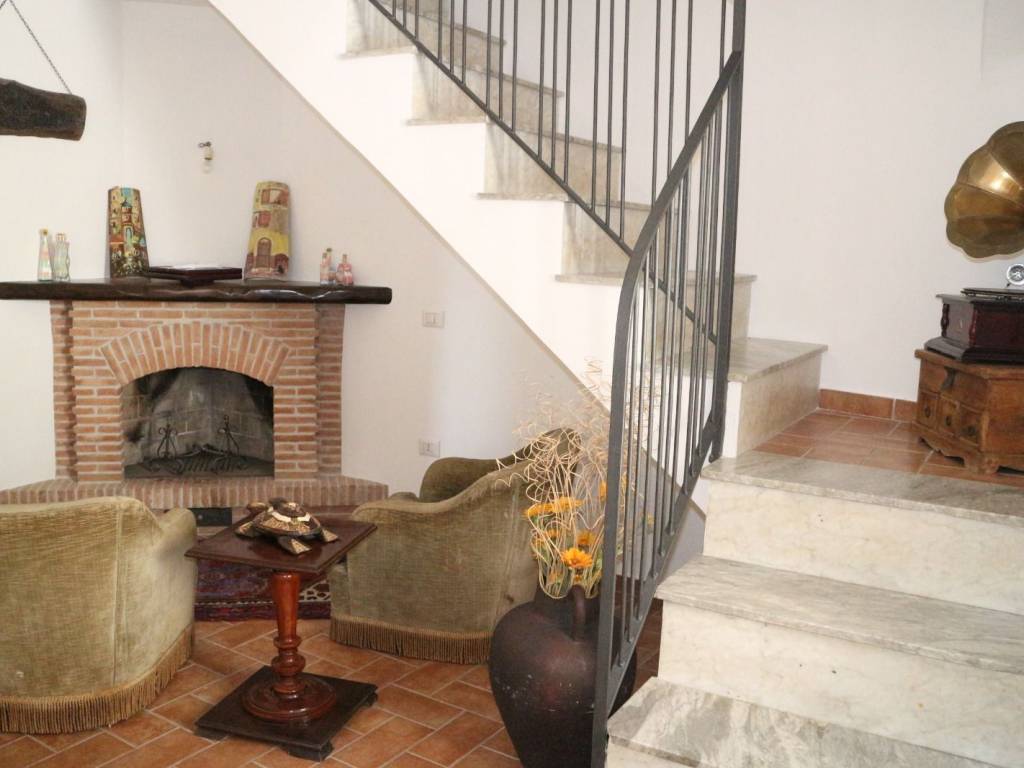 Casa indipendente a Cautano in Via Piano - Foto 2