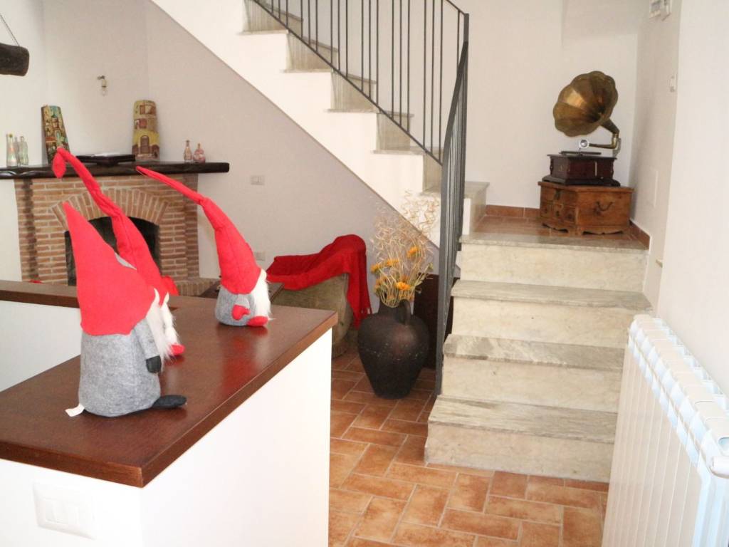 Casa indipendente a Cautano in Via Piano - Foto 5