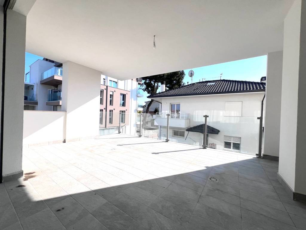 Appartamento a Riccione in Viale Anacapri - Foto 3