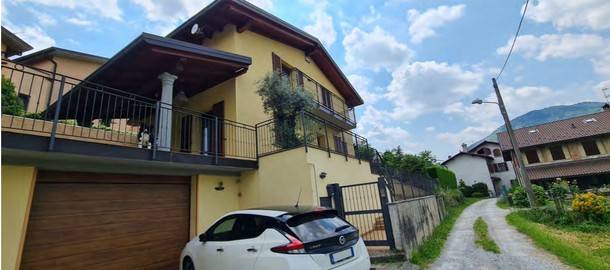 Villa a Brivio in Via Malpensata - Foto 2