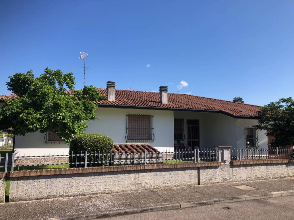 Villa a Occhiobello - Foto 2