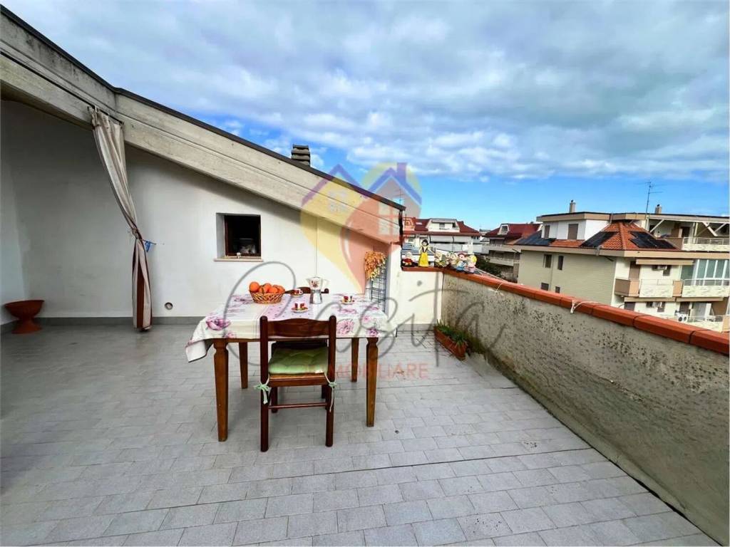 Attico / mansarda a Martinsicuro in Via Abruzzo, 44 - Foto 2