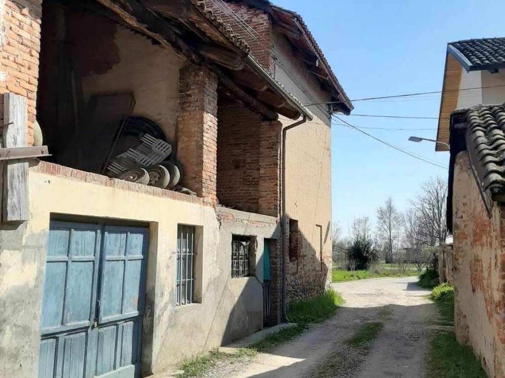 Rustico / casale a Sandigliano in Strada Vicinale Torrazza, 47 - Foto 4