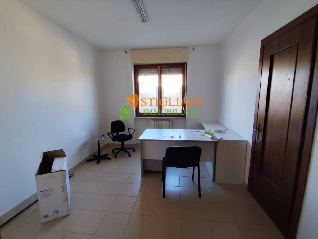 Appartamento a Campobasso in Via Crispi - Foto 5